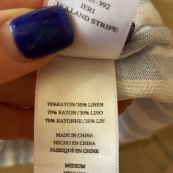 Like new Rails Jeri Linen Blend Blue & White Stripe Top - Picture 15 of 15